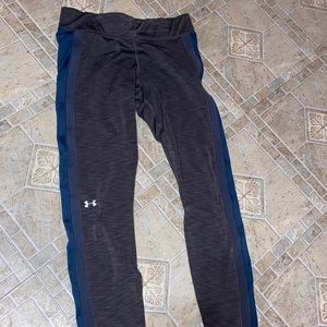 Thick under armour leggings!!